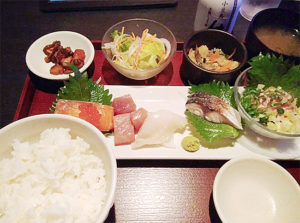 お刺身盛り合わせ定食